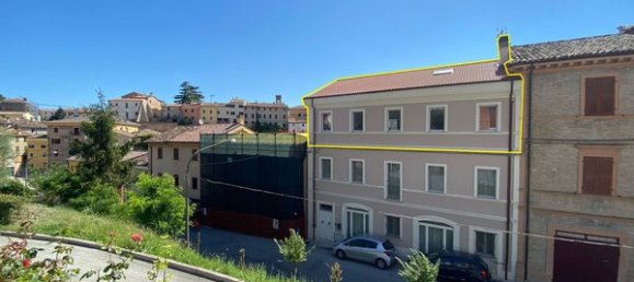 Ático de 3 habitaciónes en Colli al Metauro, Italy No. 73797 17