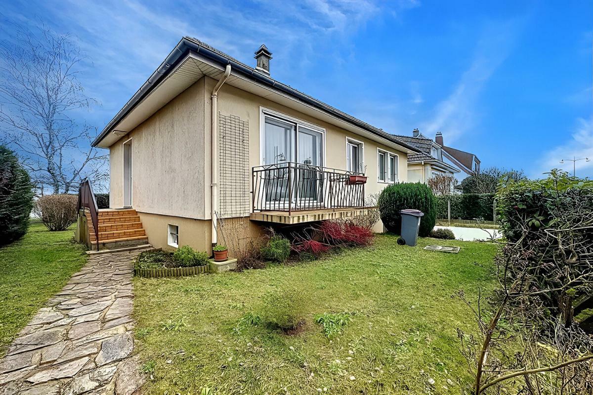 3 Schlafzimmer Haus in Longjumeau, France, Nr. 351812