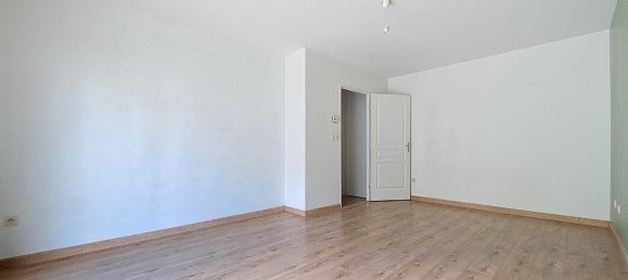 Квартира с 1 спальней в Реймс, Франция № 338815 4