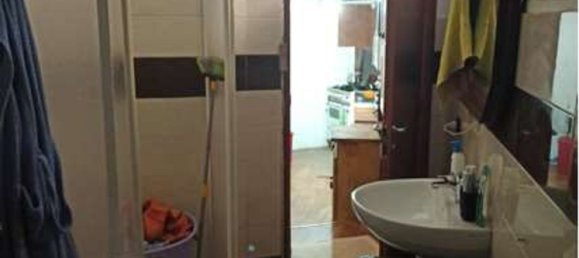 3 rooms Apartment in Genoa, Italy No. 271854 3