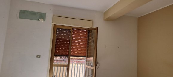 4 bedrooms Apartment in Misterbianco, Italy No. 346012 3