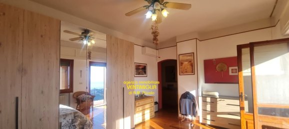 9-salle Villa à Sanremo, Italy No. 36425 7