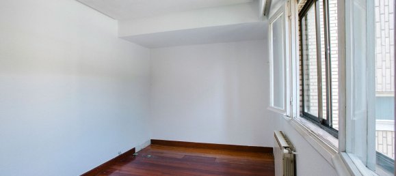 Apartamento de 3 dormitorios en Comunidad Autónoma Vasca, Spain No. 146336 16