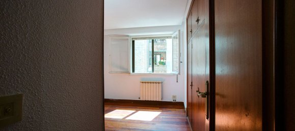 Apartamento de 3 dormitorios en Comunidad Autónoma Vasca, Spain No. 146336 19