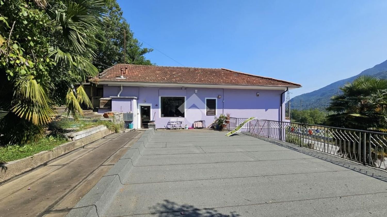 4-salle Appartement à Pinasca, Italy No. 295404