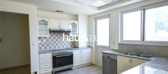 5 غرف نوم فيلا في Dubai Sports City, UAE رقم 99511 7