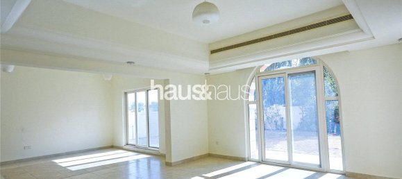 5 غرف نوم فيلا في Dubai Sports City, UAE رقم 99511 6