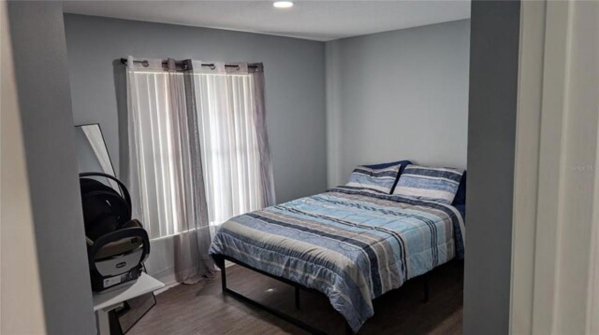 Дом с 4 спальнями в Киссимми, США № 386096