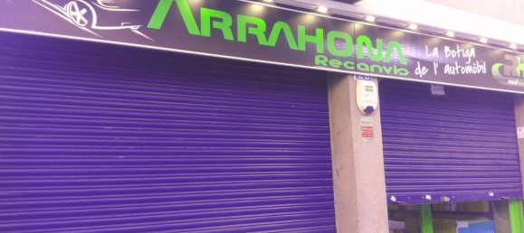 137m² Commercial property in Sabadell, Spain No. 27664 3