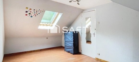 4 bedrooms Villa in Caucourt, France No. 44730 5