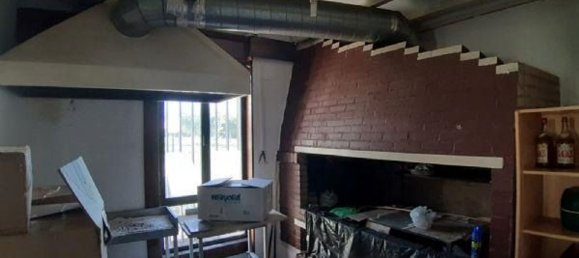 890m² Commercial property in Alba de Tormes, Spain No. 81535 5