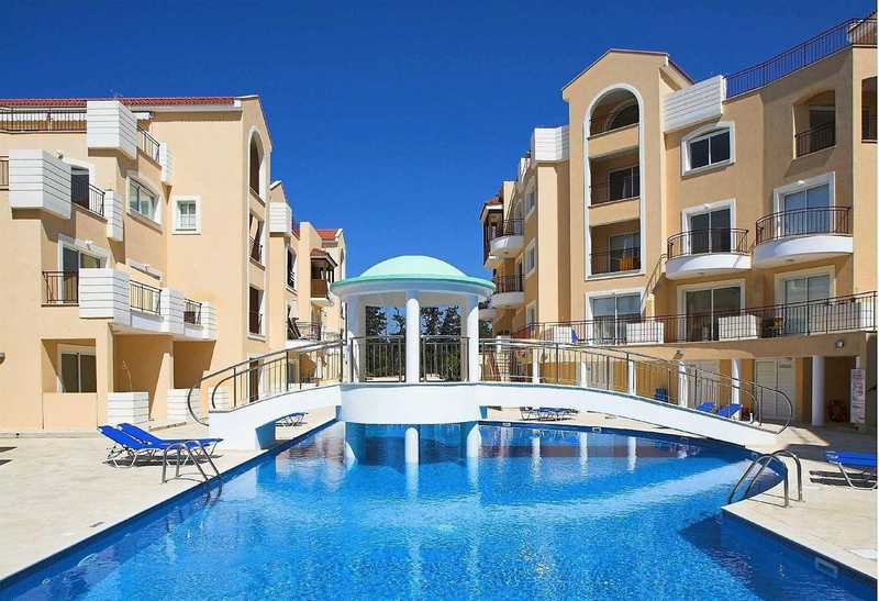 3 bedrooms Apartment in Paphos, Cyprus No. 137271