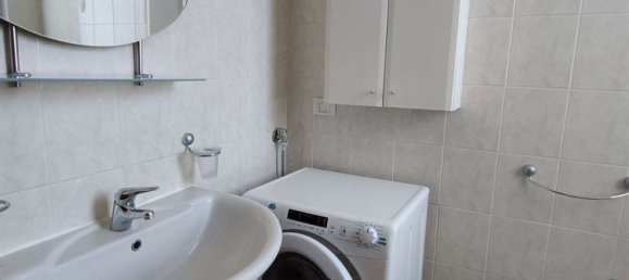 Apartamento T2 em Crema, Italy N.º 361963 23