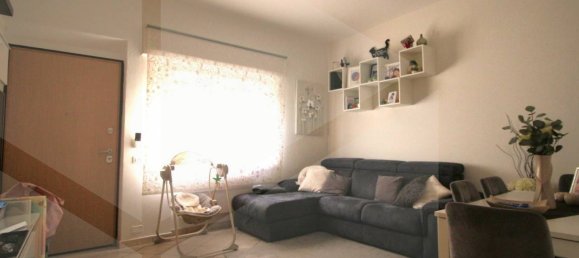 4 rooms House in Pisa, Italy No. 22147 2