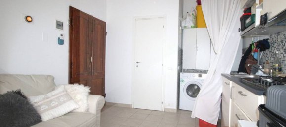4 rooms House in Pisa, Italy No. 22147 6
