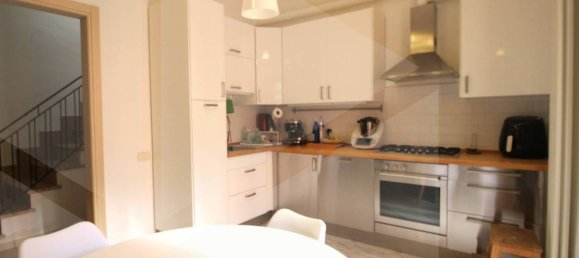 4 rooms House in Pisa, Italy No. 22147 5