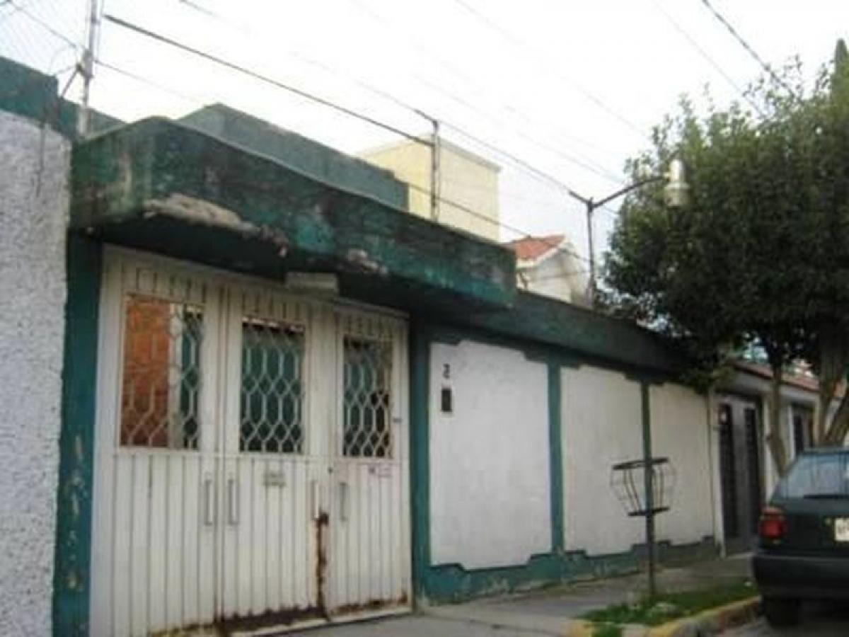 Casa de 3 dormitorios en Tlalnepantla, Mexico No. 217255