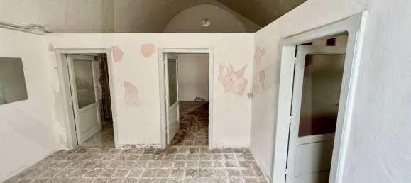 Casa de 5 habitaciónes en Matera, Italy No. 22688 5