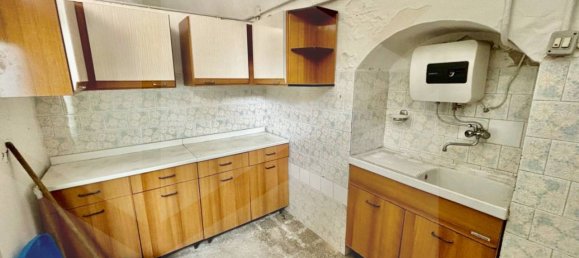 Casa de 5 habitaciónes en Matera, Italy No. 22688 8