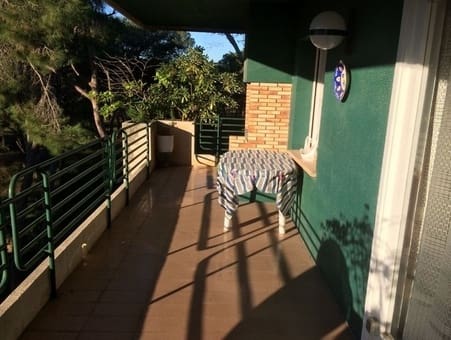 4 Schlafzimmer Doppelhaus in Gava, Spain, Nr. 239784