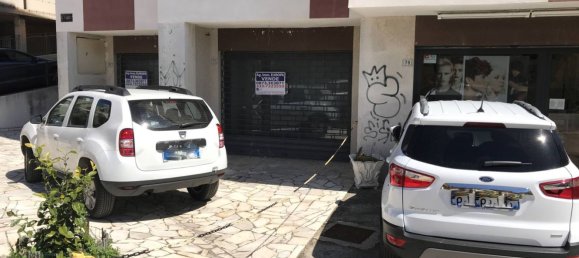 Gewerbliche Immobilie in Vasto, Italy 200m², Nr. 149539 11