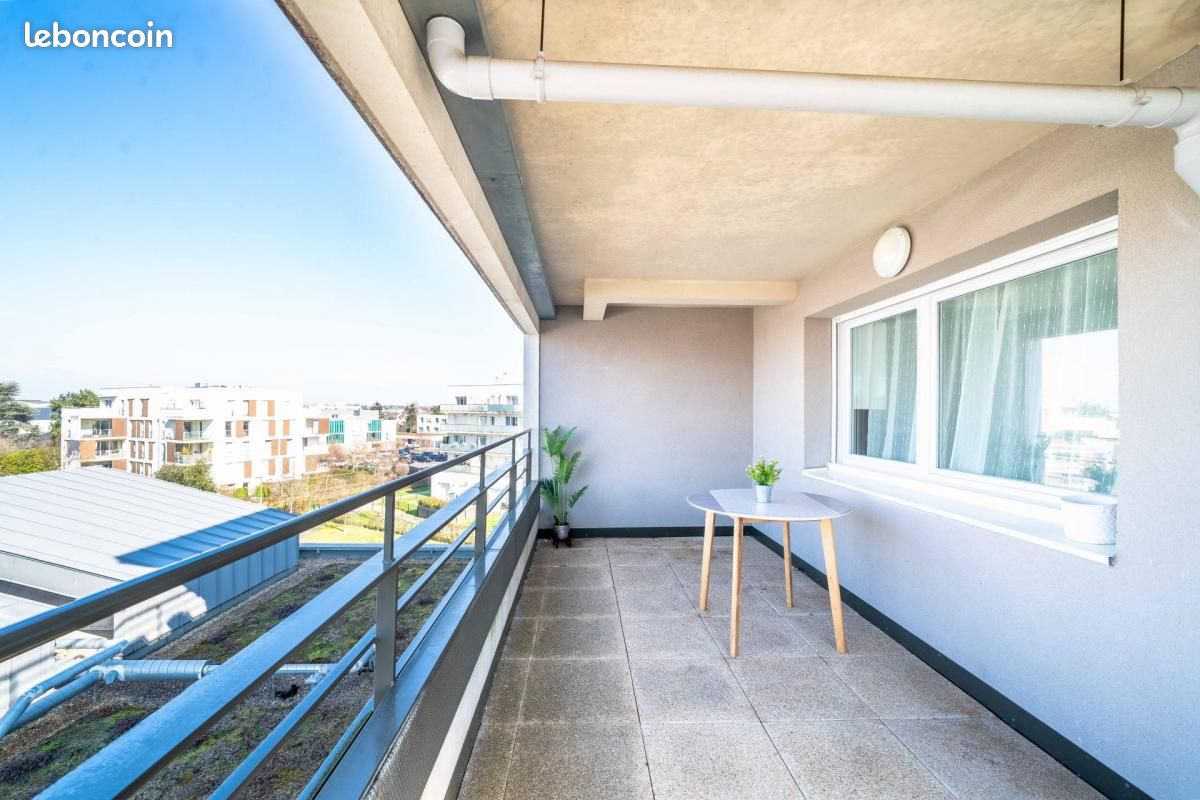 2 bedrooms Apartment in Tours, France No. 156530