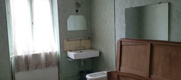 5 غرف نوم منزل في Chateaumeillant, France رقم 93206 7