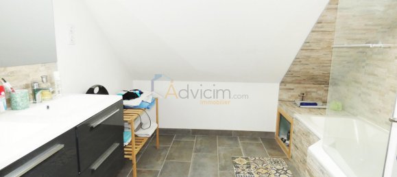 3 Schlafzimmer Haus in Fleury-les-Aubrais, France, Nr. 61590 8