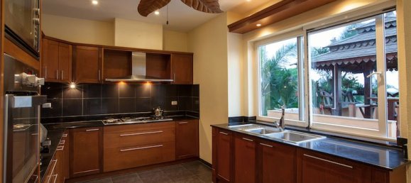 5 bedrooms Cafe / restaurant in Pattaya, Thailand No. 1547 23