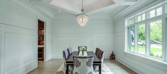 7 bedrooms House in Oakville, Canada No. 769 5