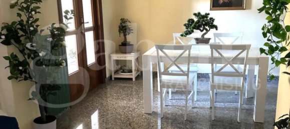 Villa de 5 dormitorios en Patrica, Italy No. 201398 7