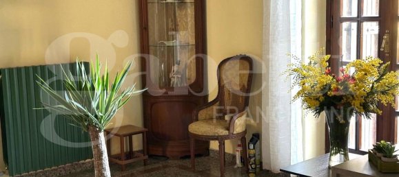 Villa de 5 dormitorios en Patrica, Italy No. 201398 8