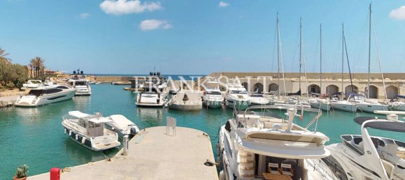 2 bedrooms Apartment in Saint Julian's, Malta No. 4562 8