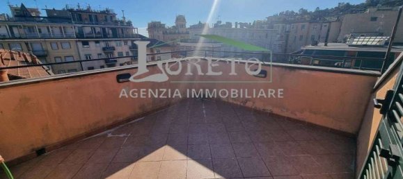Apartamento de 4 dormitorios en Rapallo, Italy No. 372898 26