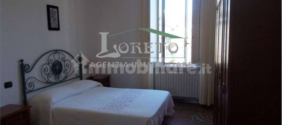 Apartamento de 4 dormitorios en Rapallo, Italy No. 372898 15