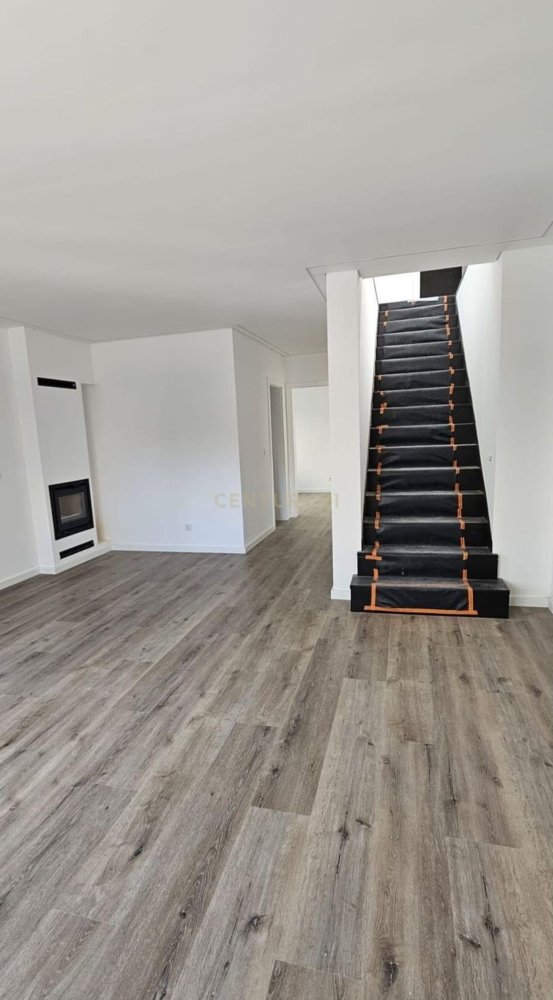 Casa de 4 dormitorios en Sintra, Portugal No. 273576