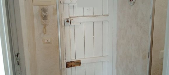 3-salle Appartement à Palermo, Italy No. 279560 14