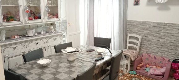 3-salle Appartement à Palermo, Italy No. 279560 2