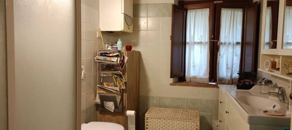 Apartamento de 2 habitaciónes en Campi Bisenzio, Italy No. 49168 13