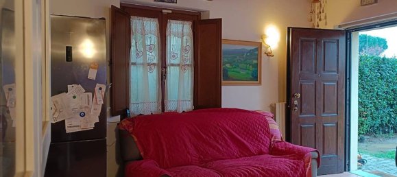 Apartamento de 2 habitaciónes en Campi Bisenzio, Italy No. 49168 8