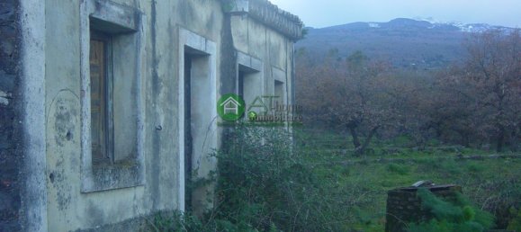 Casa de 2 habitaciónes en Linguaglossa, Italy No. 85806 6