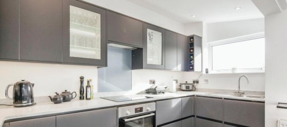 2 Schlafzimmer Wohnung in Croydon, United Kingdom, Nr. 8157 4