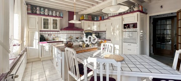 Casa de 3 dormitorios en Les Bordes, France No. 271680 4