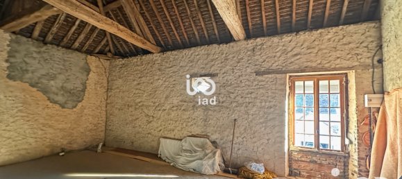 Casa de 3 dormitorios en Les Bordes, France No. 271680 20