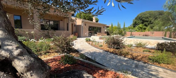 4 bedrooms House in Saint-Remy-de-Provence, France No. 344322 2