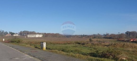 Terreno en Tondela, Portugal 990 m² No. 51620 2