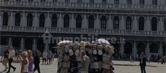 5 rooms Commercial property in Venice, Italy No. 61522 31