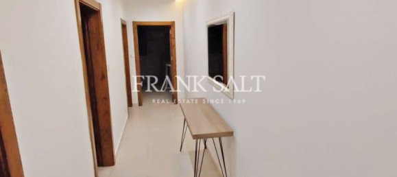 3 chambres Penthouse à Burmarrad, Malta No. 10271 12