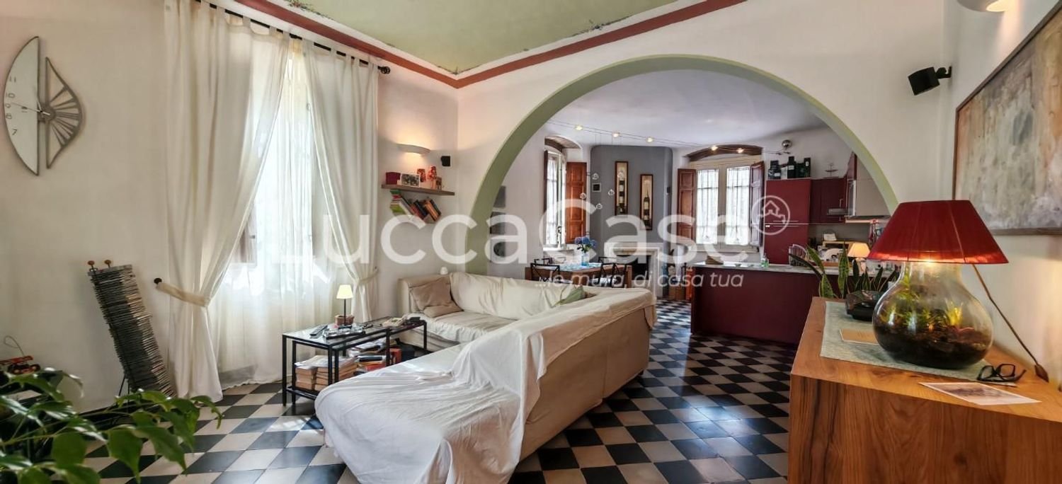 3 rooms Villa in Capannori, Italy No. 269921