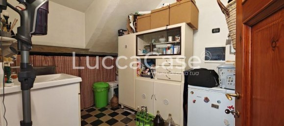 3 rooms Villa in Capannori, Italy No. 269921 5